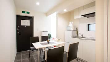 Apartamento de diseño, no fumadores (Quartet, 2F) | 1 dormitorio, escritorio, espacio para trabajar con un portátil