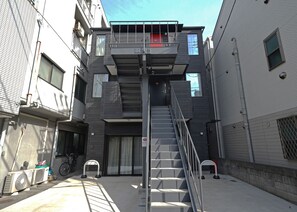 Overnatningsstedets facade