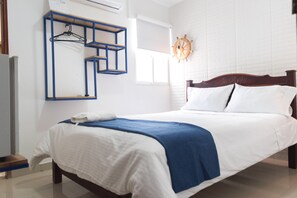Superior Double Room | Down comforters, blackout drapes, free WiFi, bed sheets - Hotel Aquarius (Barranquilla)