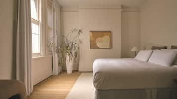 Apartment McMullin & Co. | Egyptian cotton sheets, premium bedding, down duvets, memory-foam beds