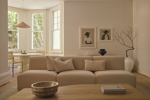Design-Apartment, Küche (McMullin & Co) | Bettwäsche aus ägyptischer Baumwolle, hochwertige Bettwaren
