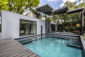 Outdoor pool, a heated pool