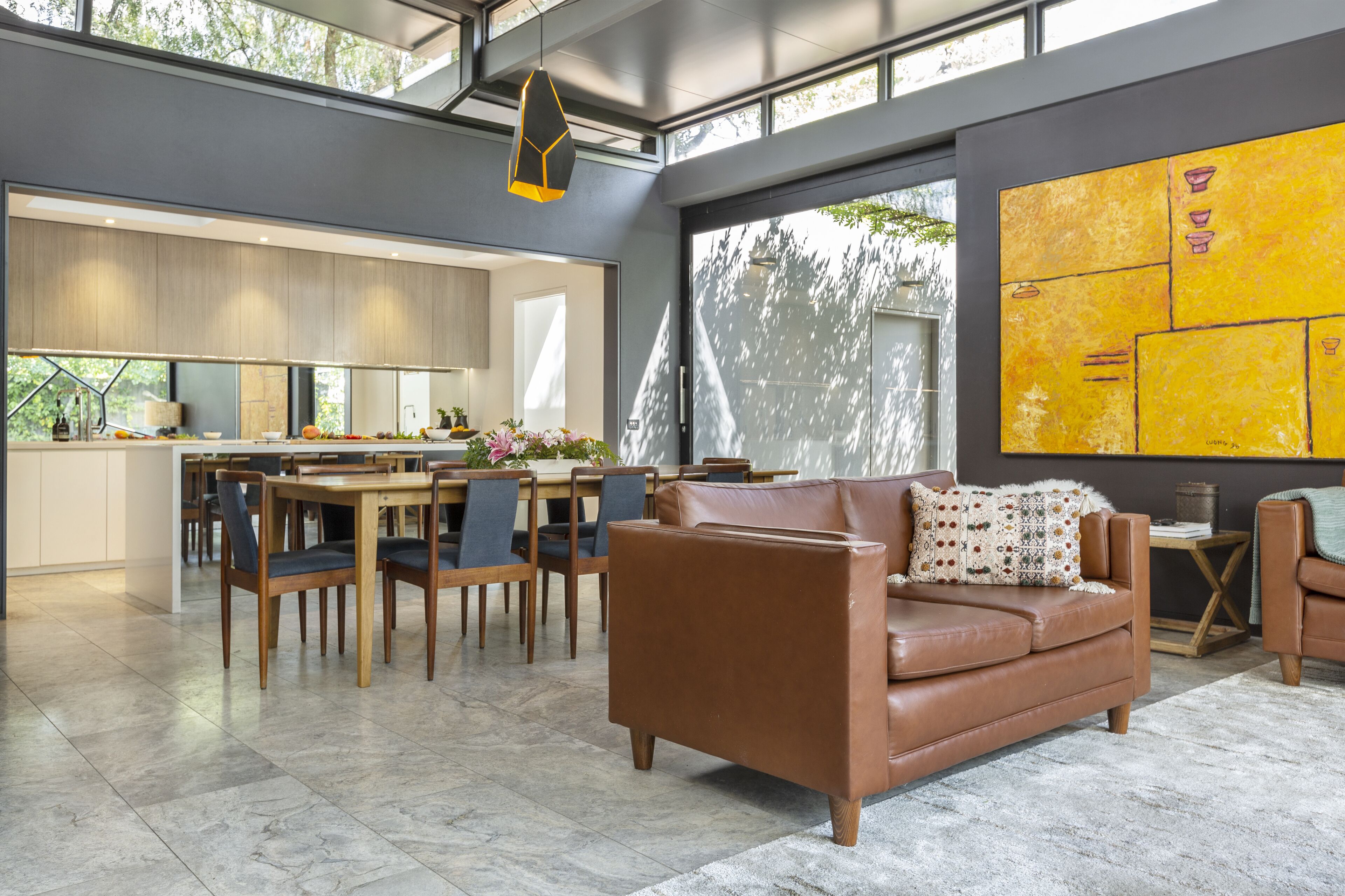 Architectural Luxury Home - Premier location in Hawthorn — image 8