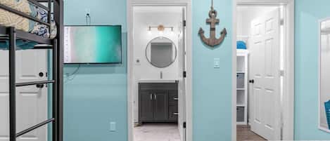 4 Schlafzimmer, Bügeleisen/Bügelbrett, Reisekinderbett, kostenloses WLAN