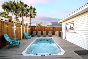 Outdoor pool, a heated pool - Private Heated Pool/HotTub⛱ 3min Walk To Beach ⛱ Zula Breeze Destin (Destin)