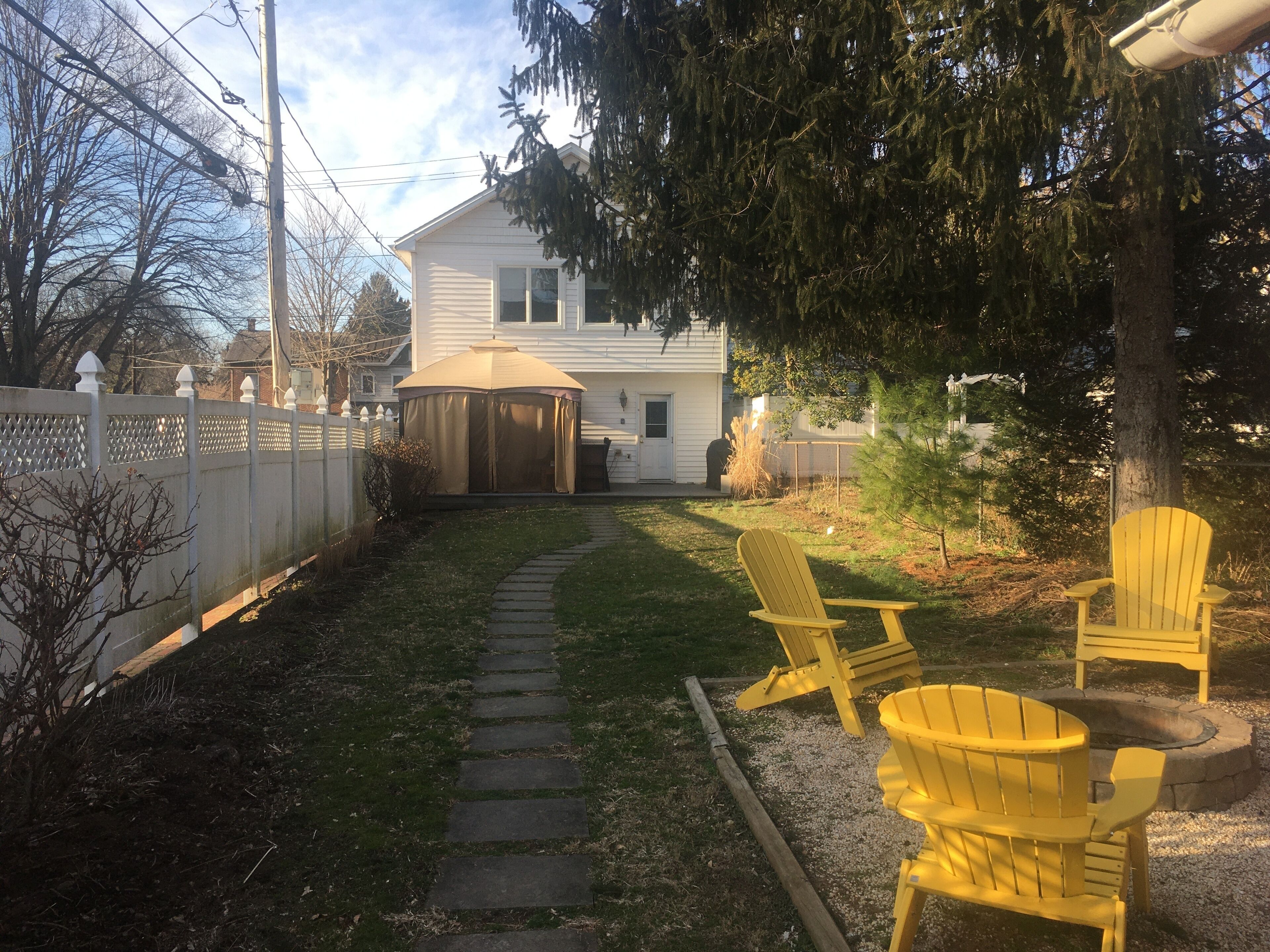 2 Bedroom Near: Messiah University, Mechanicsburg, Carlisle, Harrisburg, Hershey