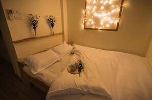 1 soverom, strykejern/-brett, internettilgang og sengetøy