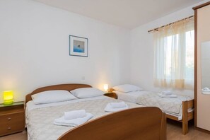 1 bedroom, free WiFi, bed sheets, wheelchair access