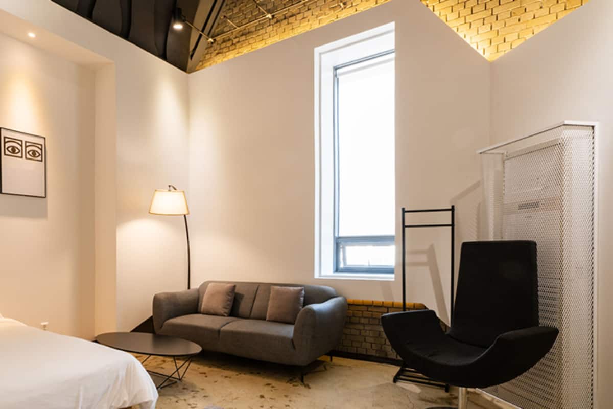 Room, 2 Bedrooms (Pinto) | 1 bilik tidur, Wi-fi percuma