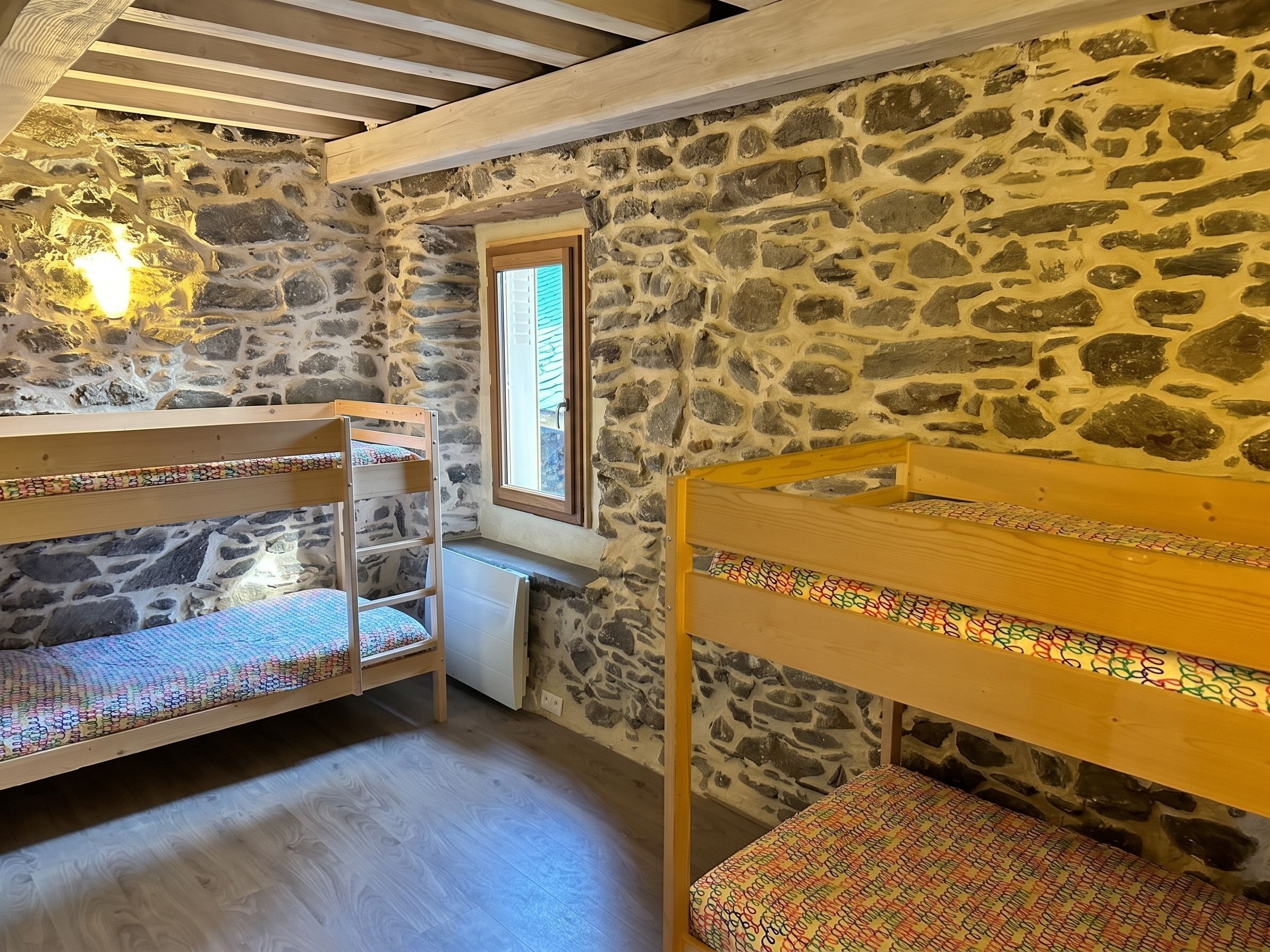 Bunk bed