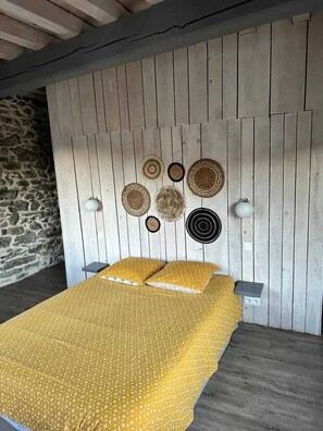 4 bedrooms, iron/ironing board - Homerez - Comfortable chalet in Ascou with mountain view (Ascou)