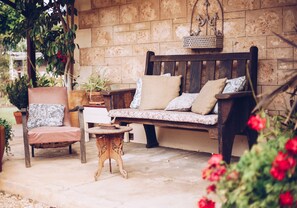 Porch - Hamilton House (Strathalbyn)