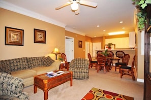 Condo (221-07-Woodlands Way) | Living room