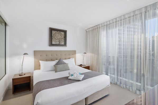 Apartment | 2 bedrooms, iron/ironing board, free WiFi, bed sheets - Oracle Resort Private Luxe 2 Bedroom (Broadbeach)