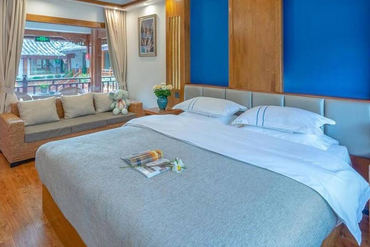 Elite Double Room, Non Smoking | Blackout drapes, free WiFi