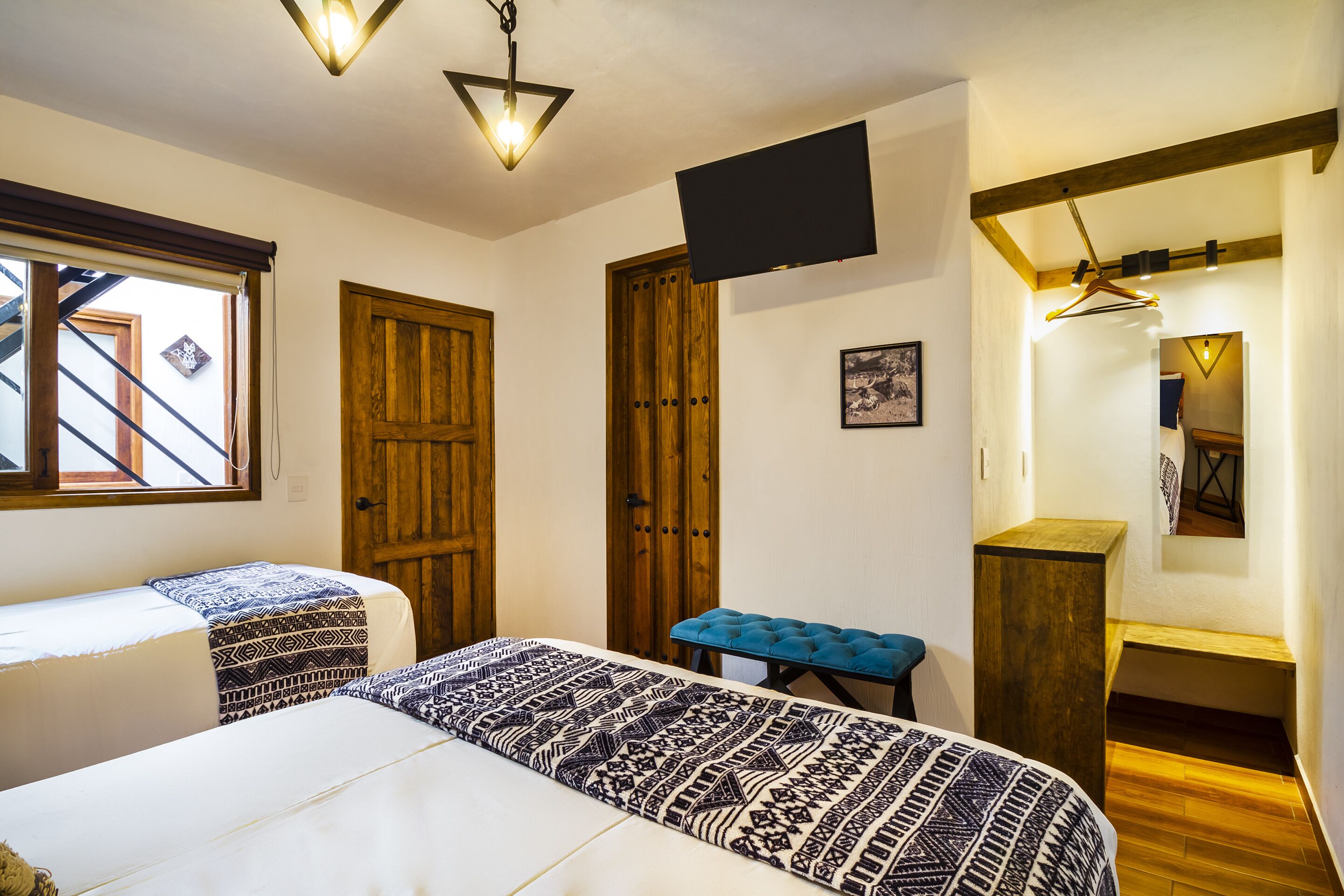 standard triple room | living room | 32-inch flat-screen tv with cable channels, tv, netflix