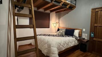 Habitación doble superior | Escritorio, wifi gratis y ropa de cama