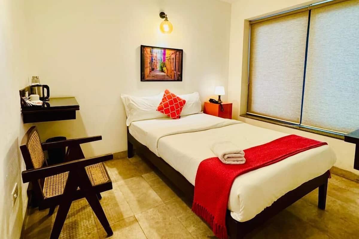 Superior Single Room | In-room safe, individually decorated, individually furnished