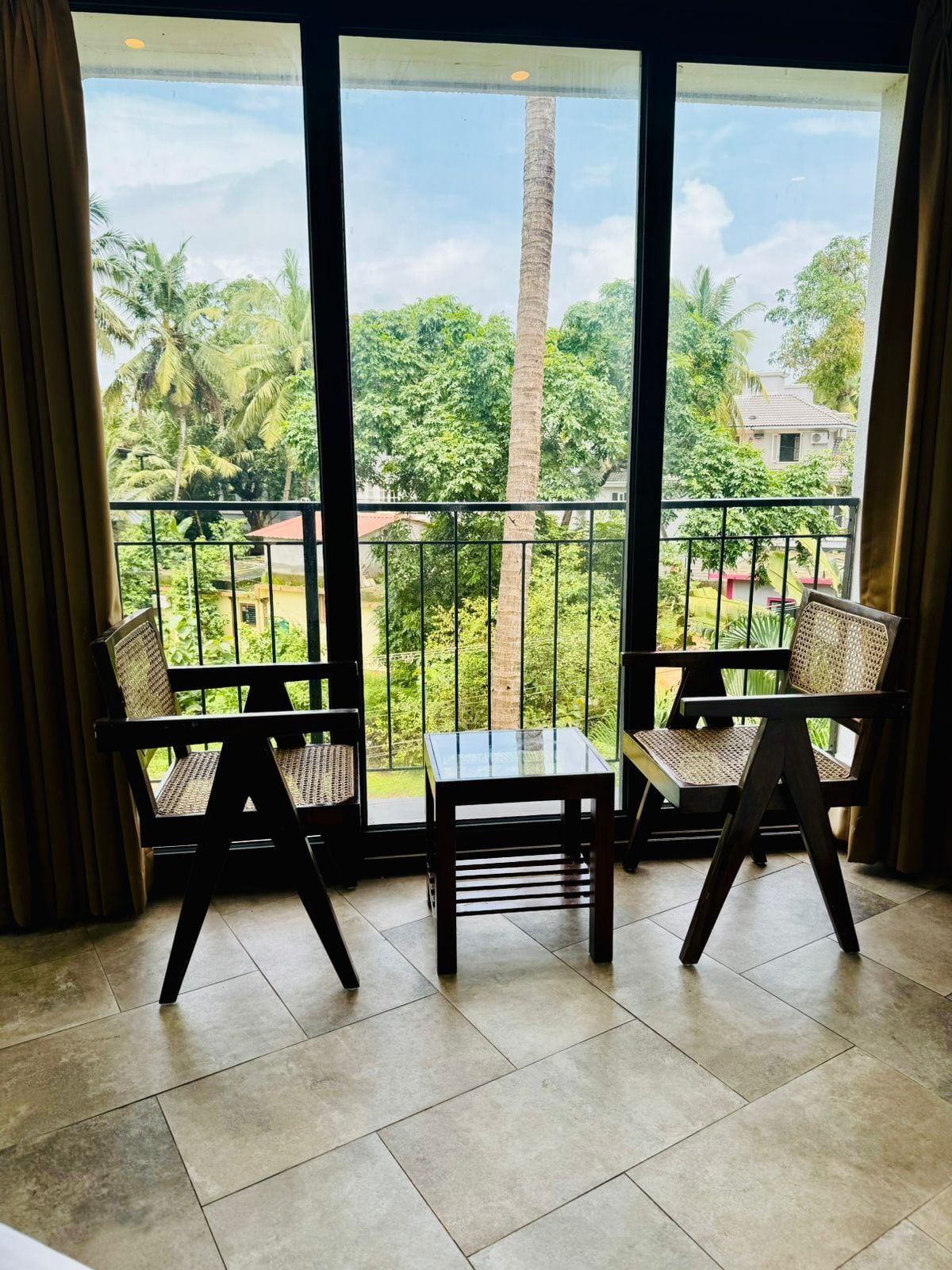 Photo - HALF Hotel, Calangute