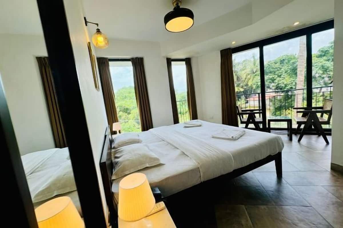 1 bedroom, in-room safe, individually decorated, individually furnished