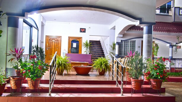 Unclassified image, 1 of 30, button - Hotel Golden Nest (Tirupattur)