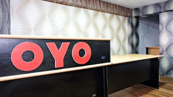 フロント