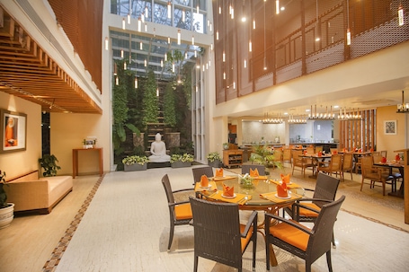 Se sirven desayunos, almuerzos y cenas