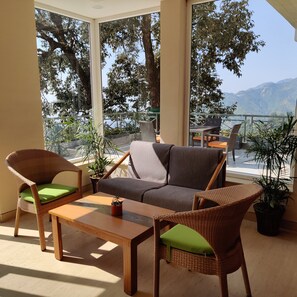 Se sirven desayunos, almuerzos y cenas