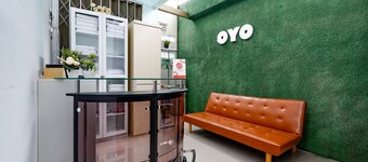 OYO 2782 Puspa 住宅