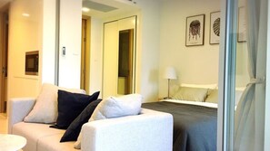 1 bedroom, desk, iron/ironing board, free WiFi