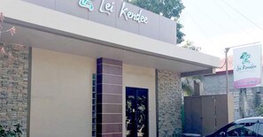 Exterior - Lei Kendee Traveler's Inn (Digos City)