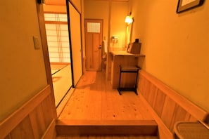 Traditional-Zimmer (JPN Style, Run of house, Main Bldg 2F) | 1 Schlafzimmer, Zimmersafe, kostenloses WLAN, Bettwäsche