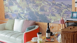 ห้องพัก (Casablanca) | บริการอาหารในห้องพัก