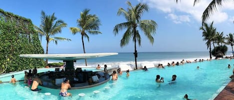 Indoor pool, outdoor pool