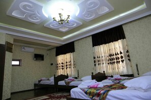Iron/ironing board, free WiFi, bed sheets