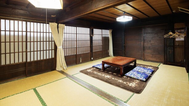 Family Room | Free WiFi, bed sheets - Shirakawago Gassho-house RIHEI (Shirakawa)