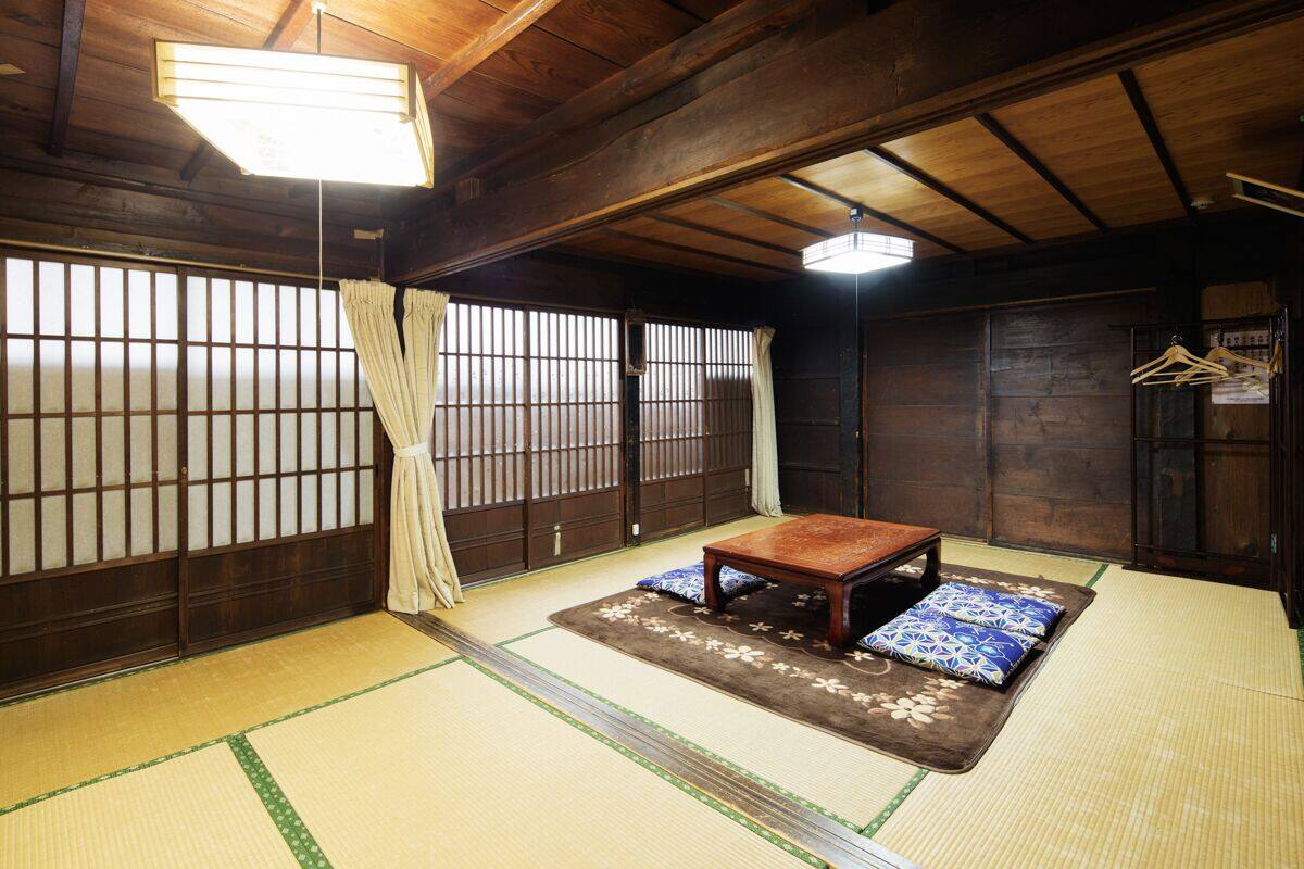 Family Room | Free WiFi, bed sheets