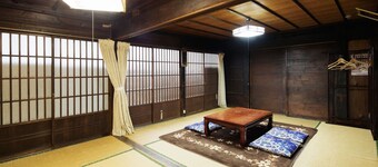 Shirakawago Gassho-house RIHEI