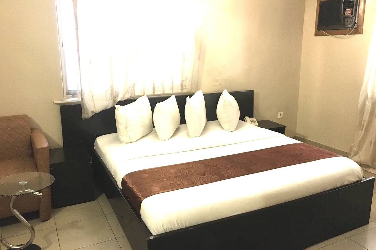 Wifi gratis y ropa de cama