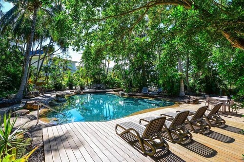 Bienvenue au Poinciana Lodge 111