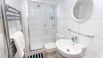 Shower, towels