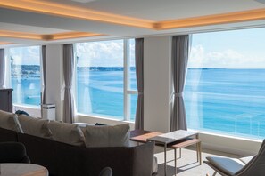 Couette en duvet d'oie, articles gratuits dans le mini-bar