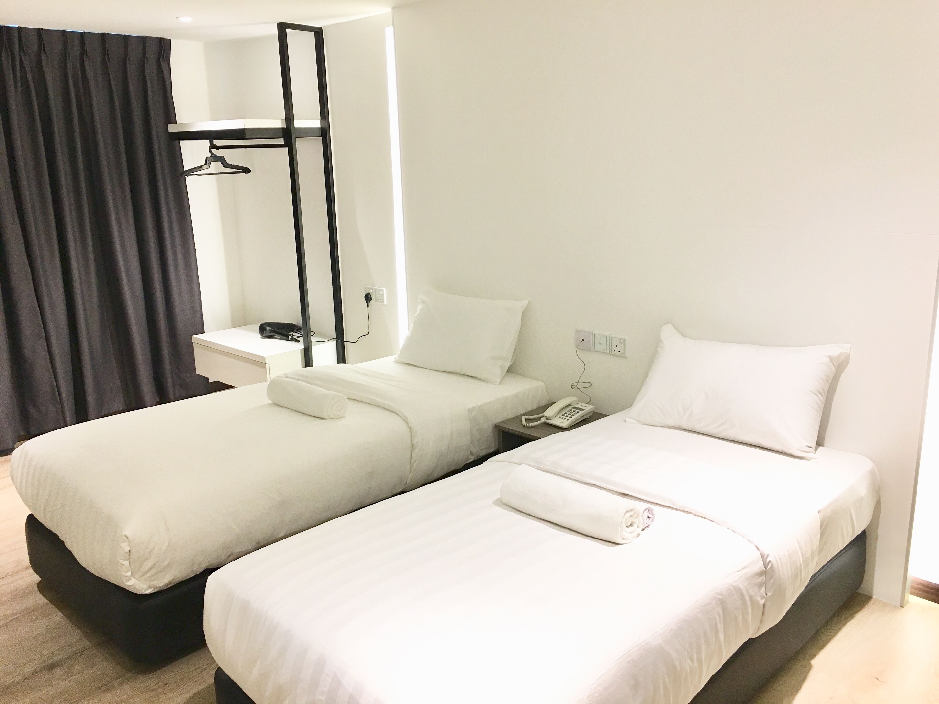 twin room | free wifi