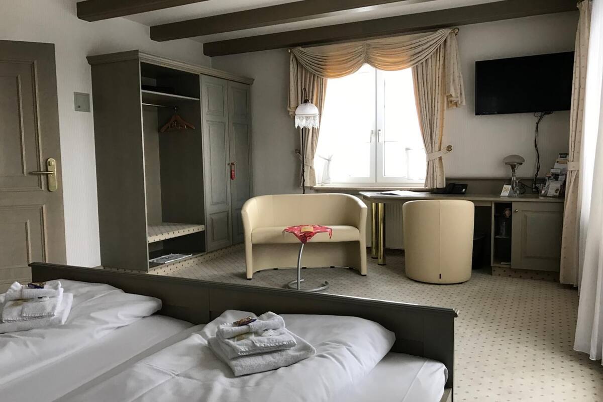 1 bedroom, individually furnished, desk, laptop workspace