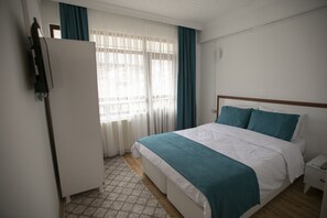 Double Room | Premium bedding, desk, bed sheets - Semay Otel (Amasya)