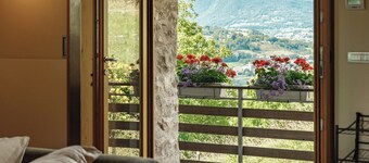 Telva Alta, country house with tennis in the Dolomites 