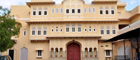 Fachada del alojamiento