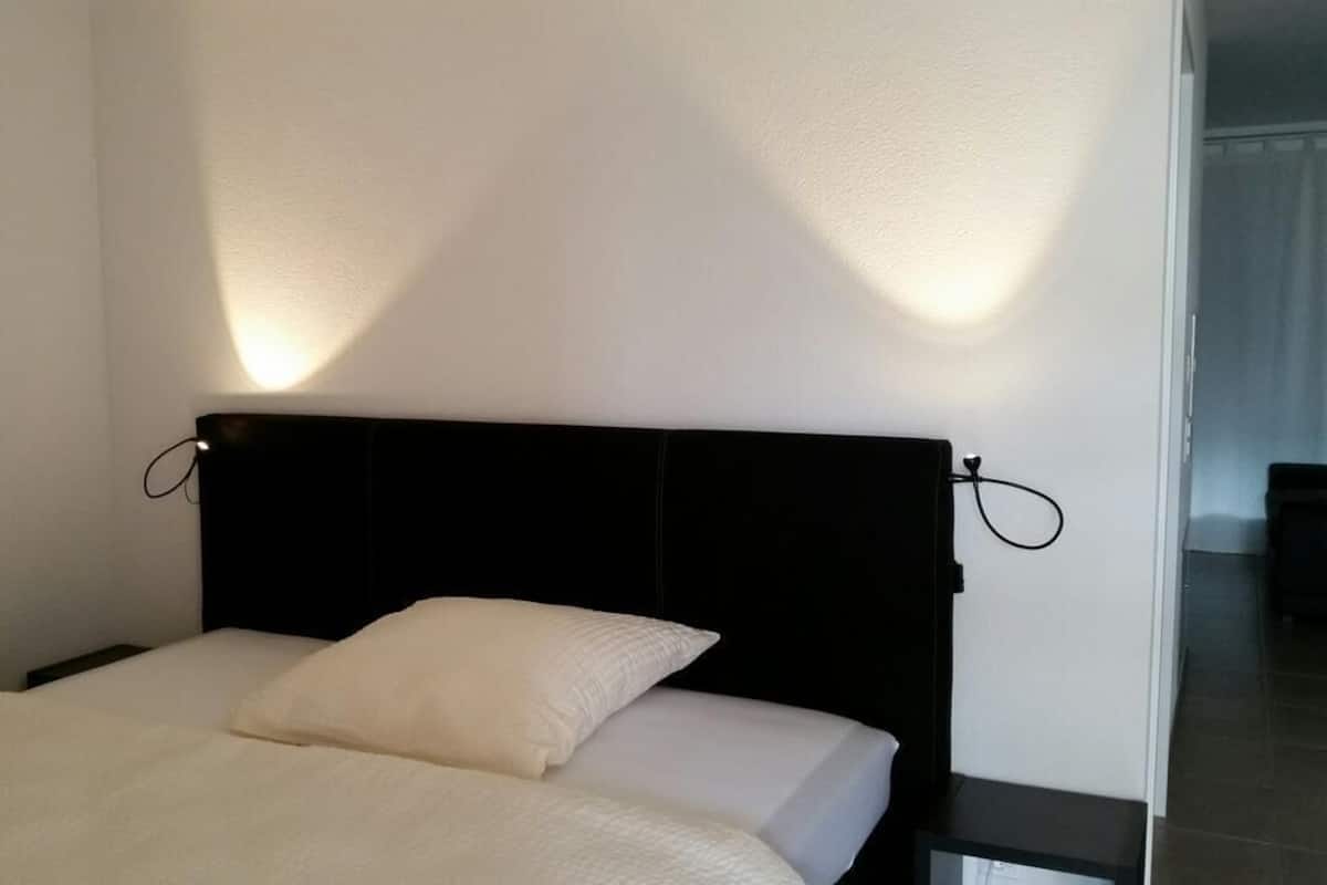Desk, free WiFi, bed sheets