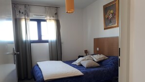 Unclassified image, 5 of 13, button - Ideally located apartment, 200m from Sarail beach, left bank. (Palavas-les-Flots)