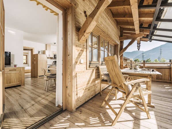 公寓 (Romana) | 露台/庭院